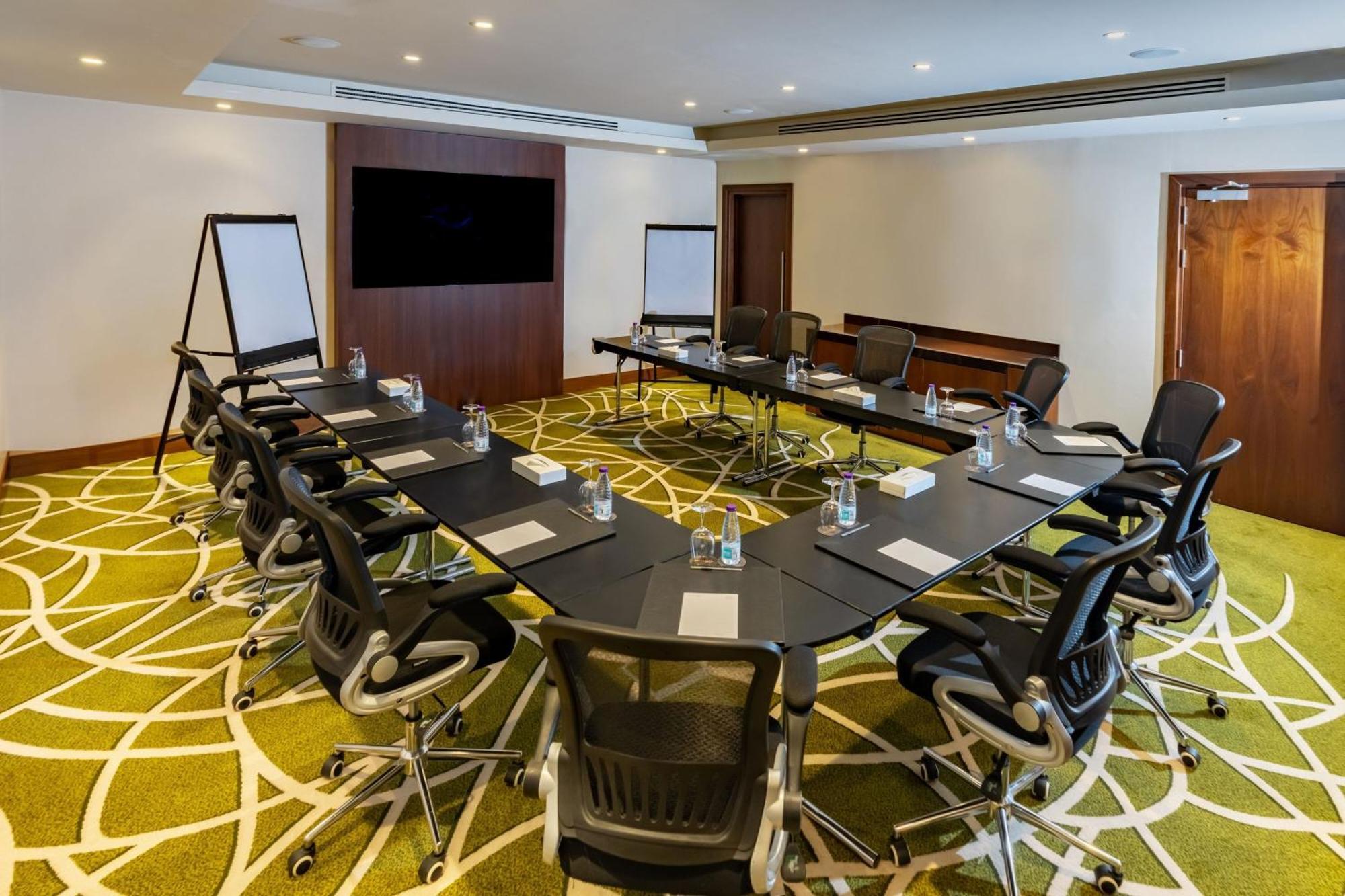 Courtyard By Marriott Riyadh Olaya Ngoại thất bức ảnh